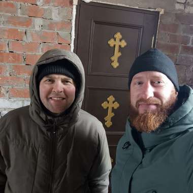 Двери в Храме Архангела Михаила в селе Глядянское