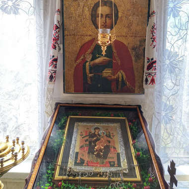 Икона Божией Матери Всецарица