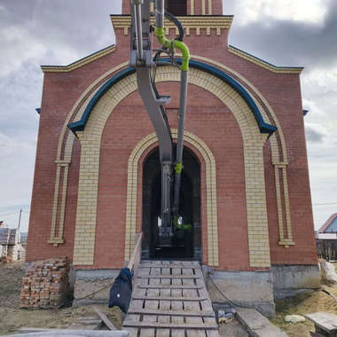 Заливаем теплые полы в храме